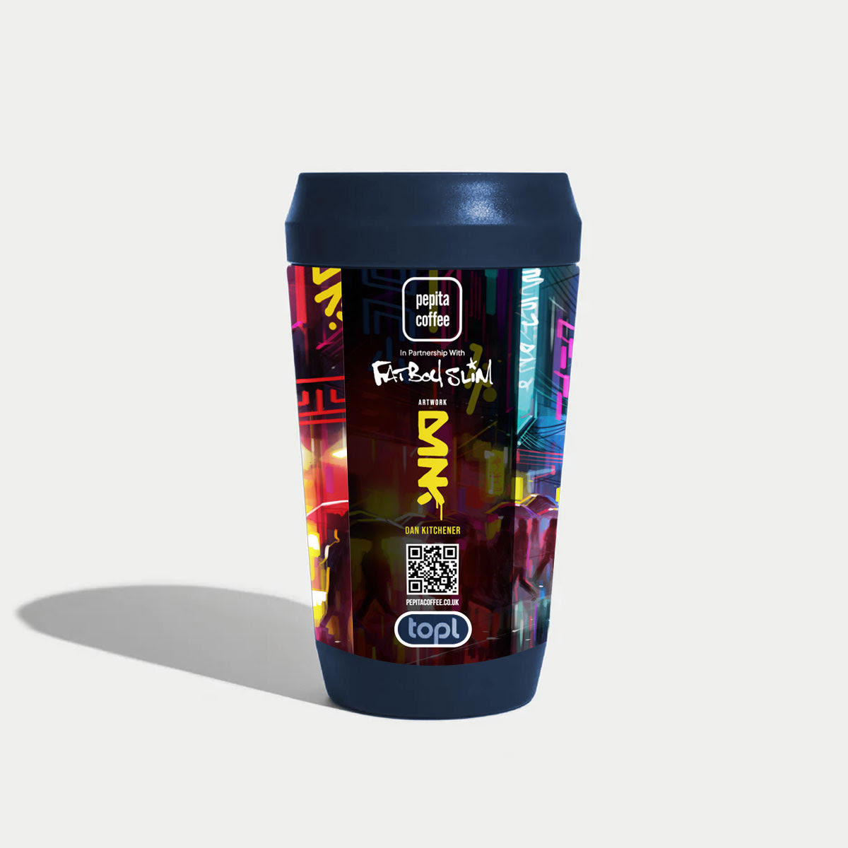 Travel Cup by Dan Kitchener - Streets of Neon (12 oz) - Image 3